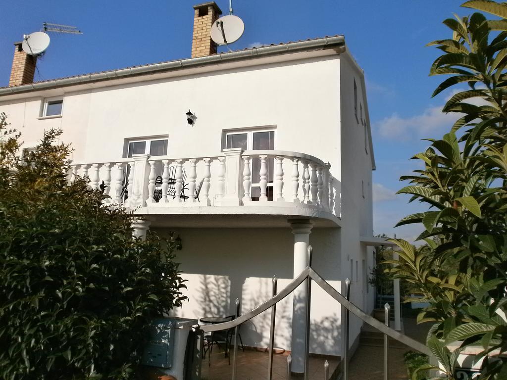 Apartments Oliva Poreč Exteriör bild